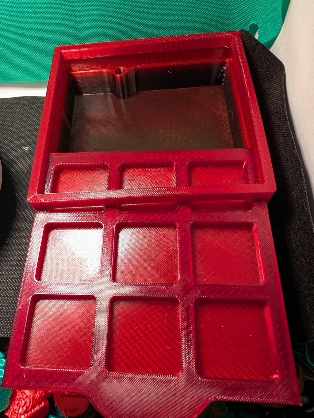 Christmas Tic Tac Toe Game — 3D Printed Santa vs Tree Travel Set with Storage Case, 12 Pieces