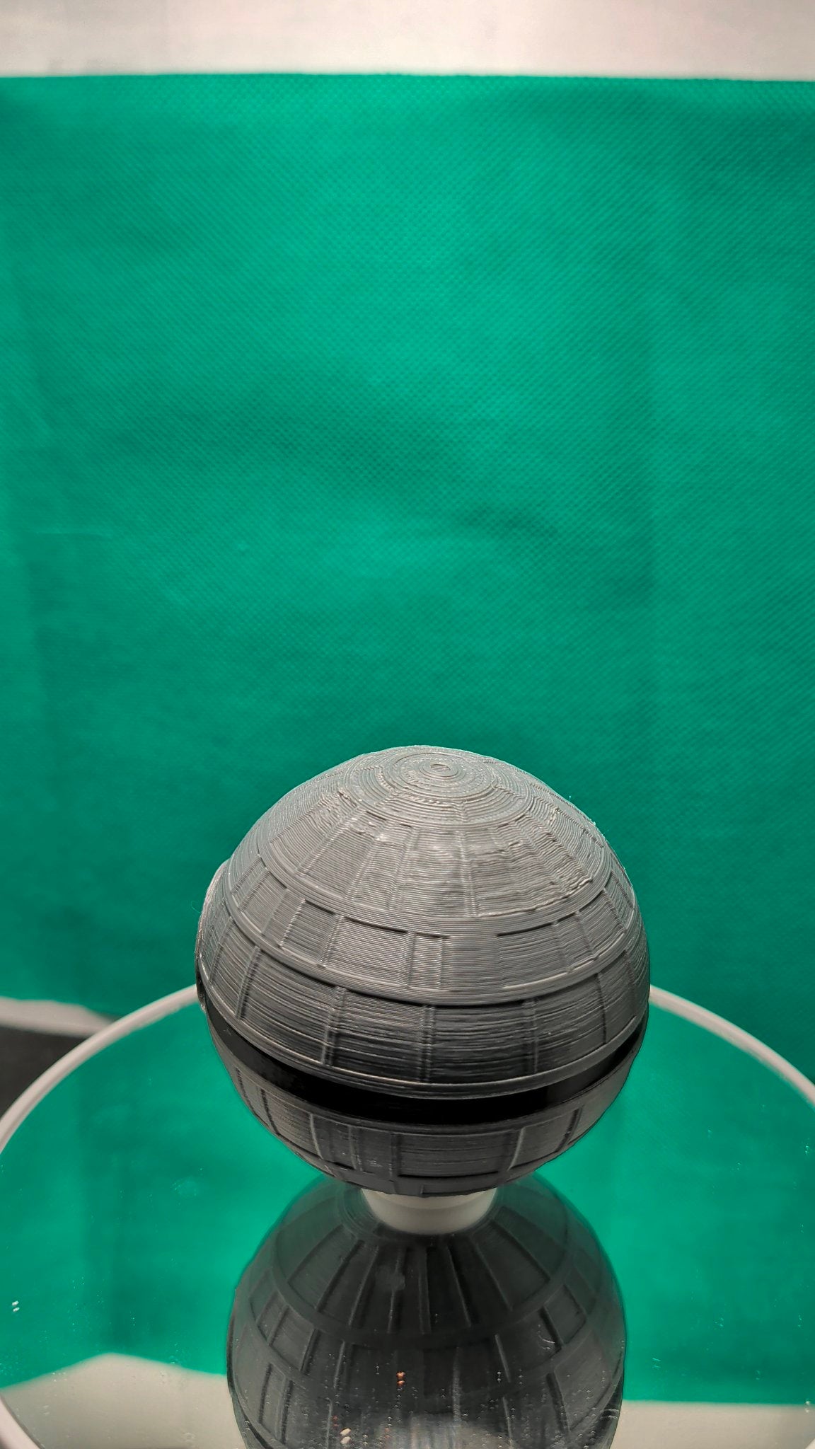 Death Ball Poke Star - 3D Printed Opening Pokeball Capsule, Gray / Black