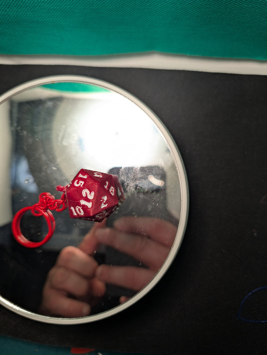 D20 Keychain – 3D Printed D&D Dice Keychain, Dungeons and Dragons Gift for Gamers