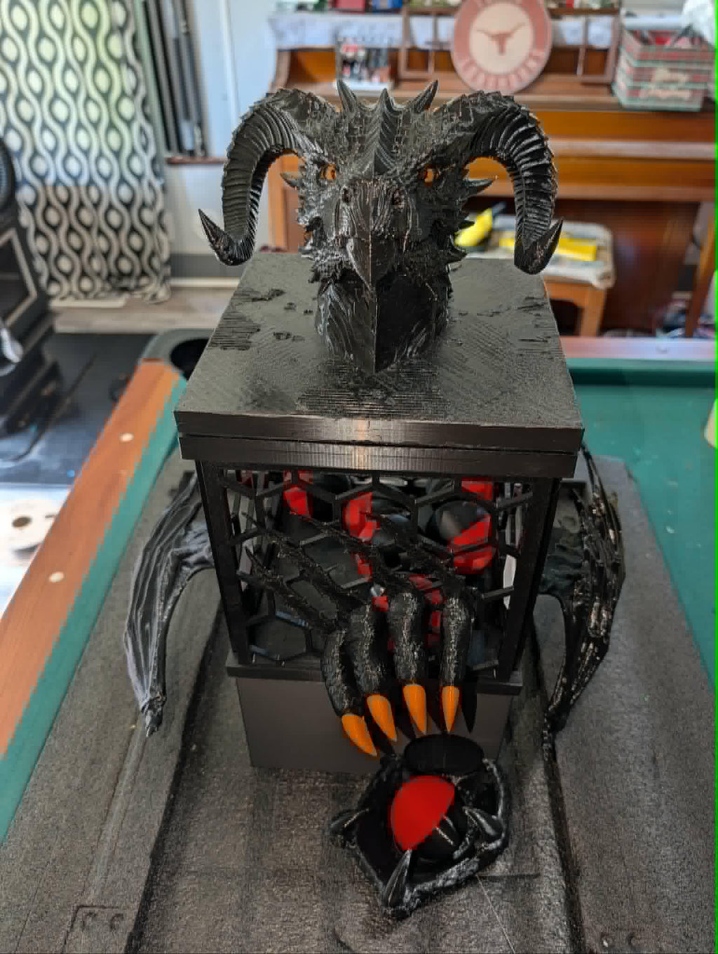 Dragon RR3D Capsule Gachapon Style Machine | 3D Printed Sensory Desk Toy, ASMR Interactive Art