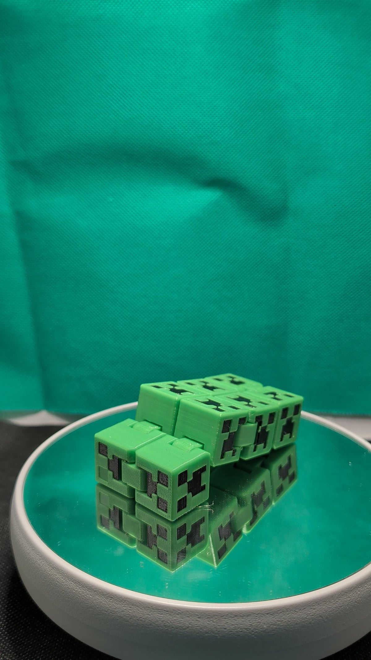 Minecraft Creeper Infinity Flip Cube | 3D Printed Sensory Fidget & Desk Accessory