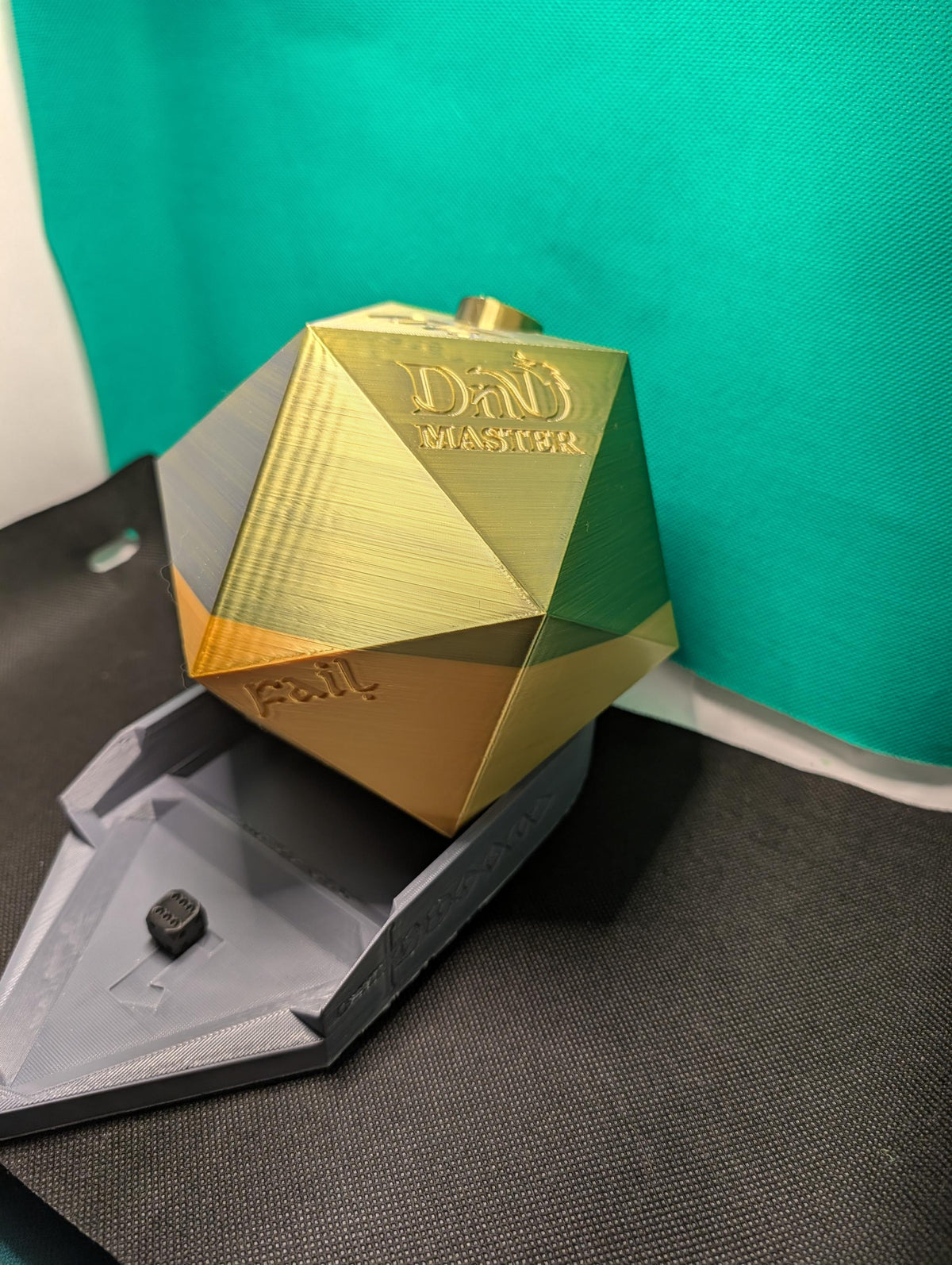 D20 Dice Tower with Tray – D&D Master Tabletop Roller (3D Printed)