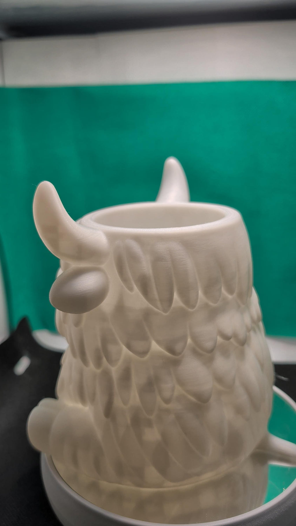 3D Printed Highland Cow Toothpaste Holder, Farmhouse Bathroom Organizer (PETG/PLA)
