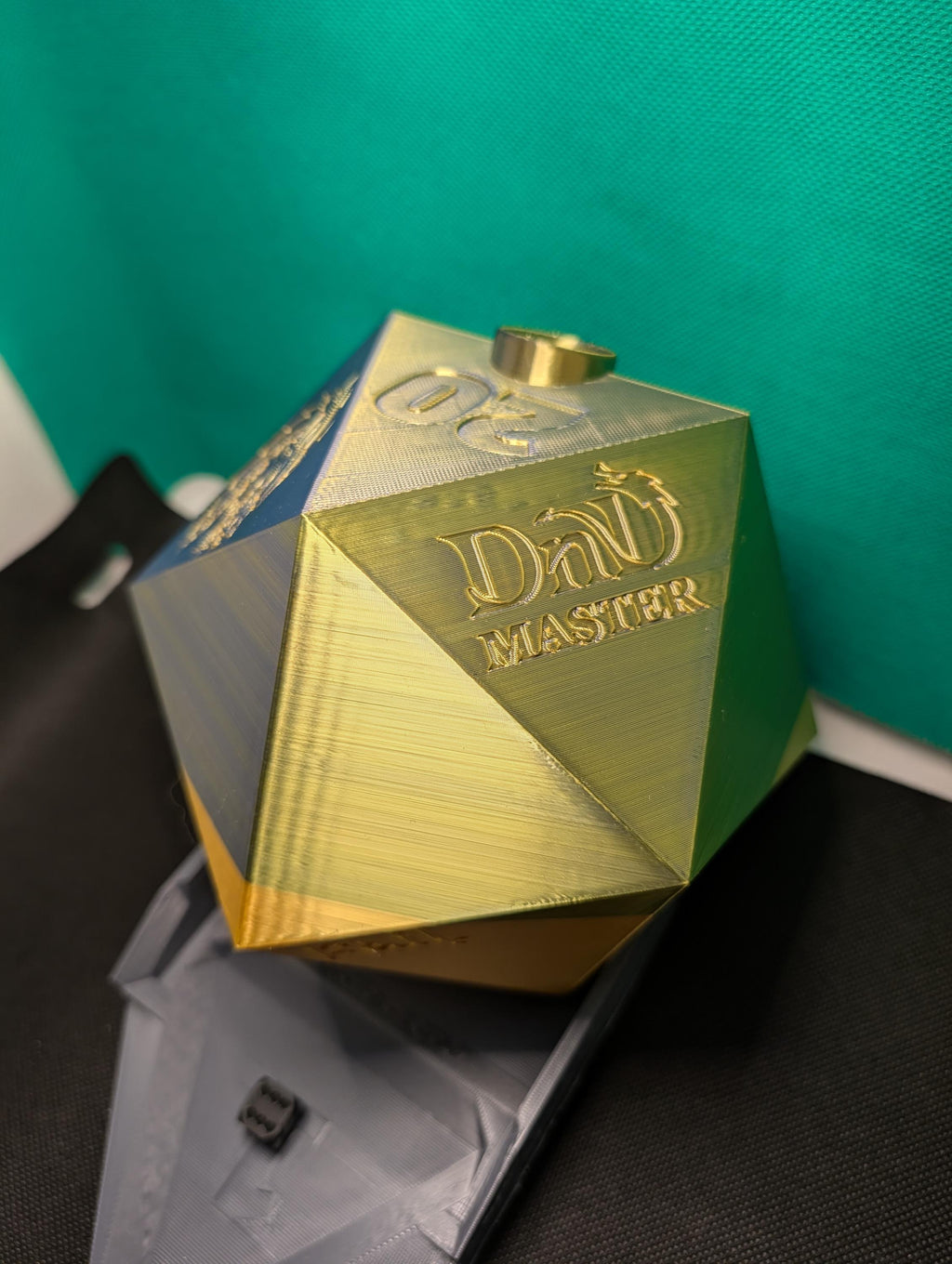 D20 Dice Tower with Tray – D&D Master Tabletop Roller (3D Printed)