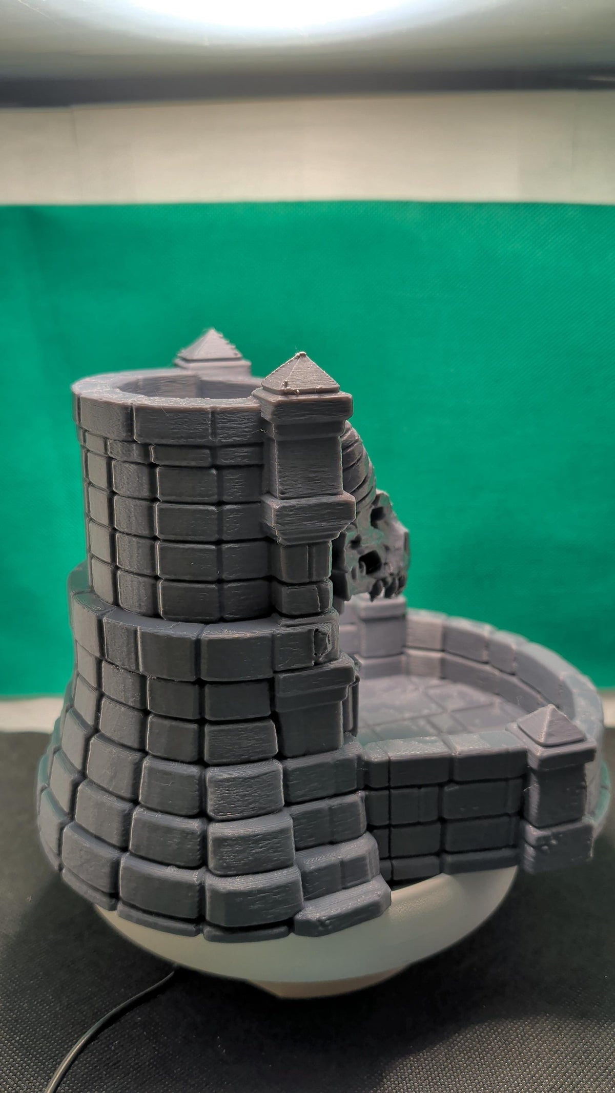 Dragon Skull Dice Tower – D&D Dice Roller, Dragon Lair Castle Tabletop Gaming Accessory, 3D Printed RPG Gift for Dungeon Masters, DND Gift