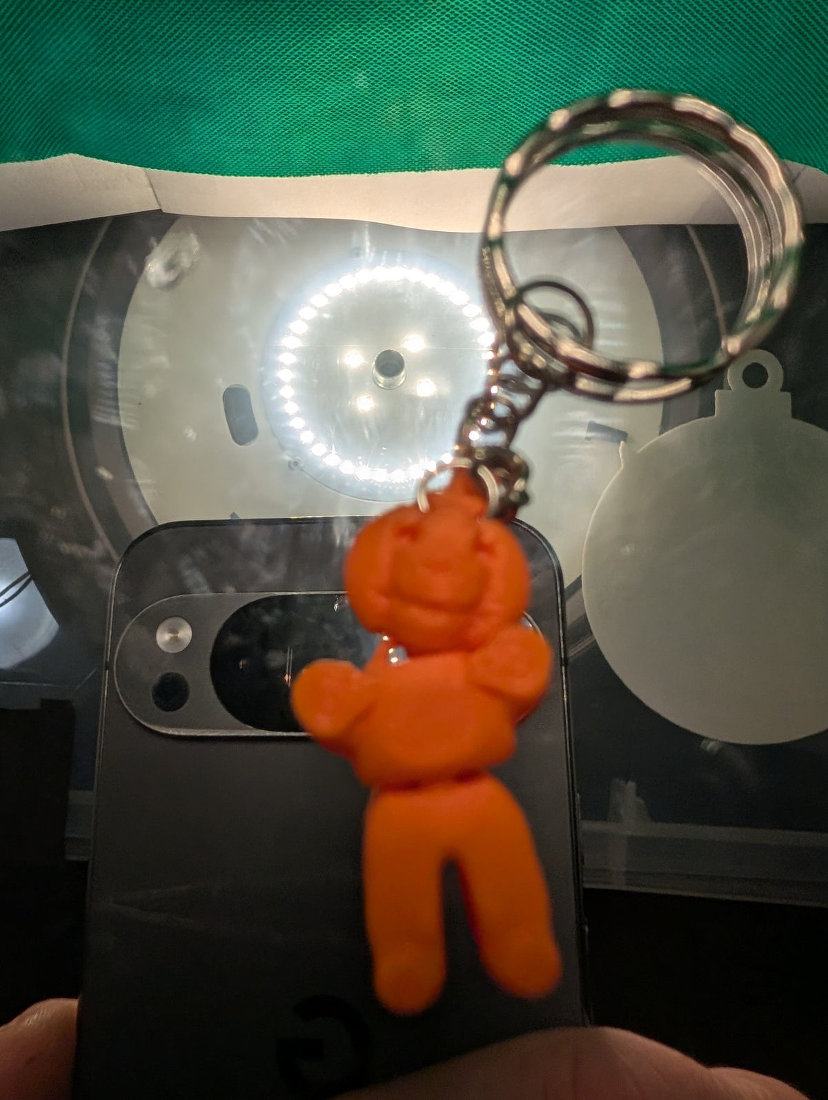 Articulated Pumpkin Guy Keychain – Cute 3D Printed Halloween Keychain, Posable Pumpkin Gift