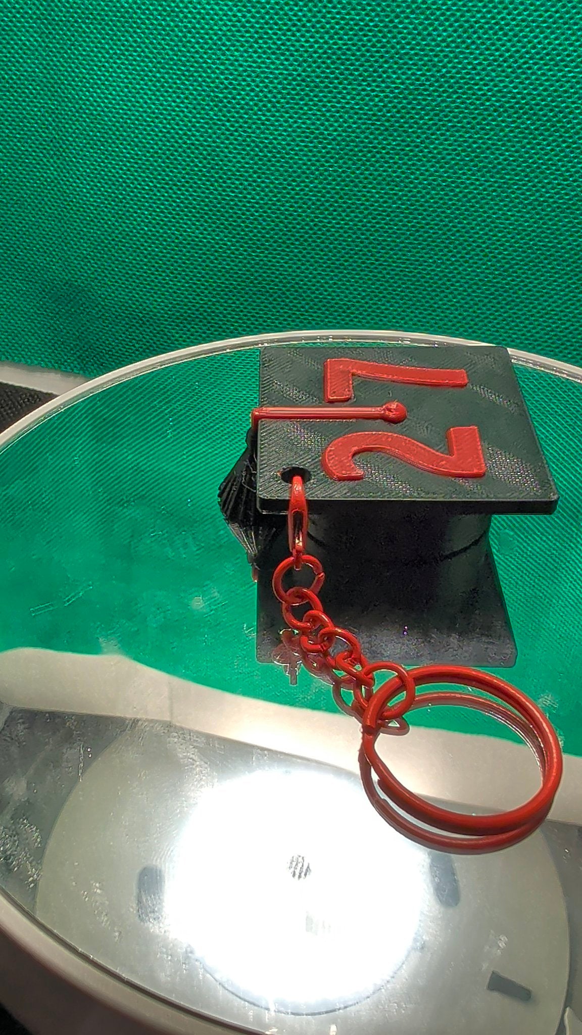 2027 Graduation Keychain – 3D Printed Grad Cap Keychain, Class of 2027 Gift