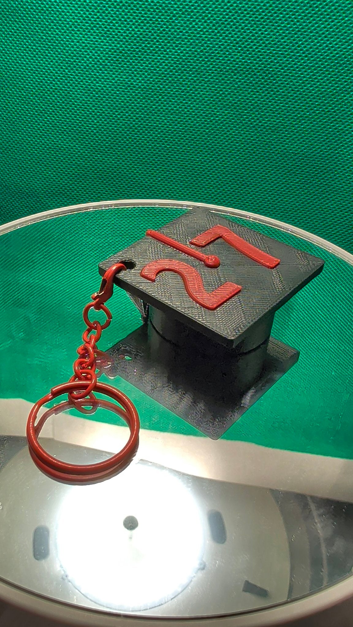 2027 Graduation Keychain – 3D Printed Grad Cap Keychain, Class of 2027 Gift