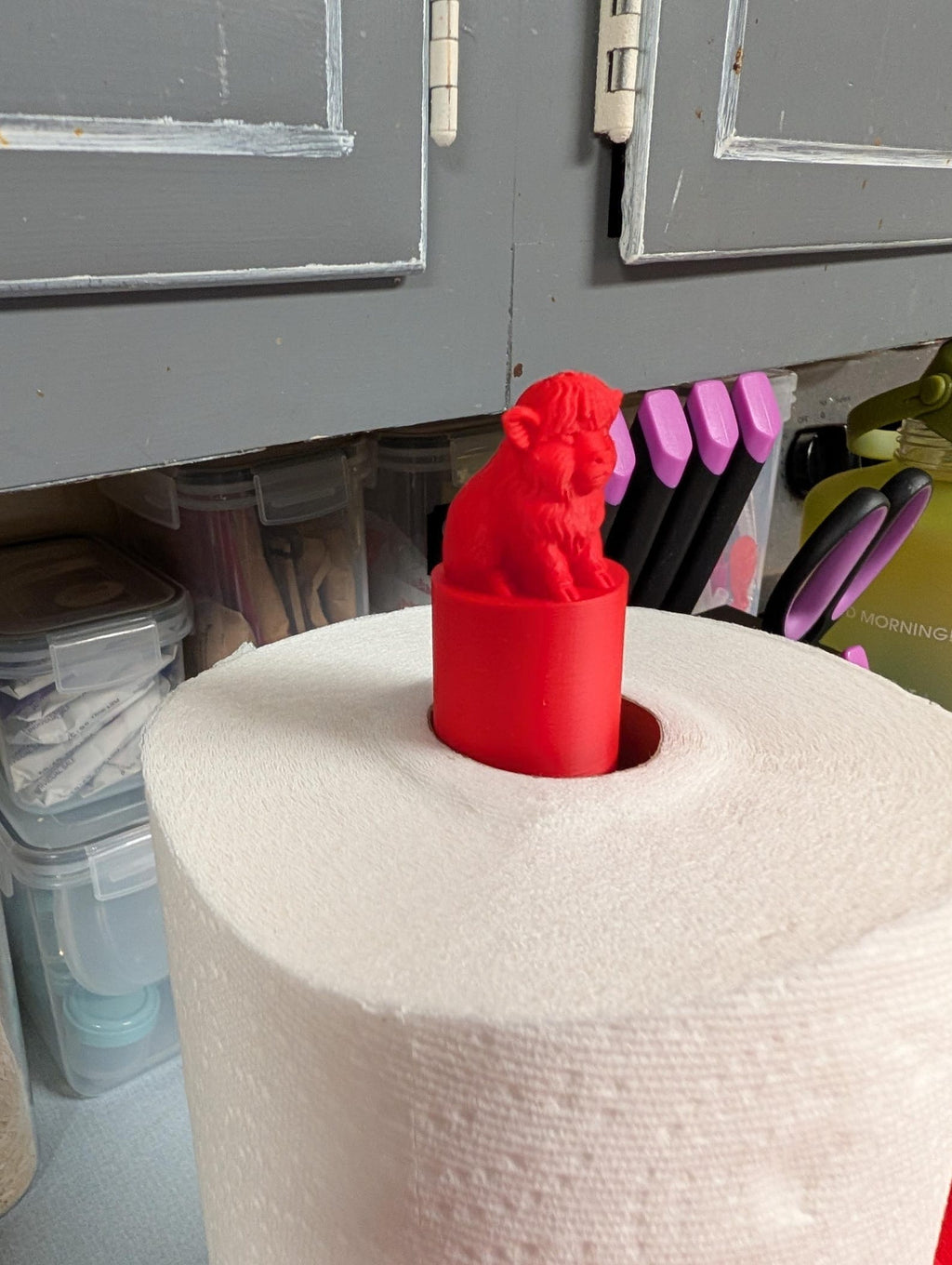 3D Printed Highland Cow Paper Towel Holder Calf Topper Farmhouse Kitchen Decor (Holds Regular & Jumbo Rolls)