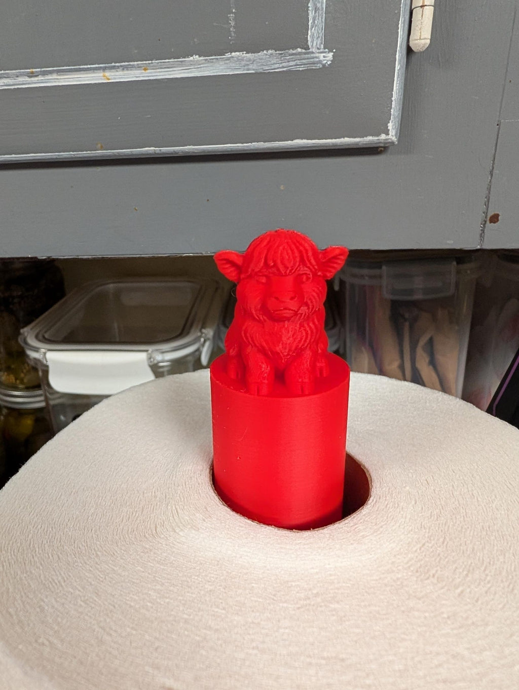 3D Printed Highland Cow Paper Towel Holder Calf Topper Farmhouse Kitchen Decor (Holds Regular & Jumbo Rolls)