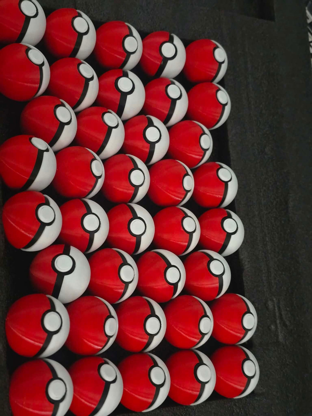2.5-Inch Red and White Capsule Ball — 3D Printed Hinged Capsule for Capsule Vending Machines, Gacha Refills, Party Favors